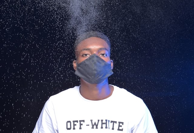 Soothes Dry Sinuses and Reduces Nasal Congestion