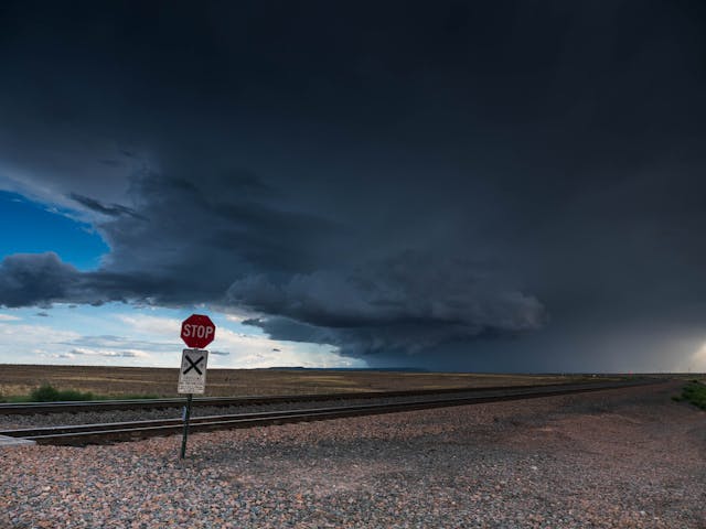 What are the Risks and Mitigation Involved with Becoming a Storm Chaser
