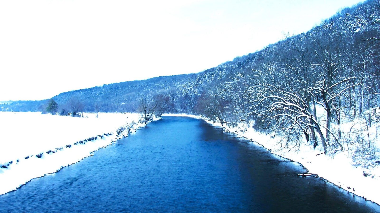 The Town in Every State That Belongs in a Hallmark Winter Movie 15