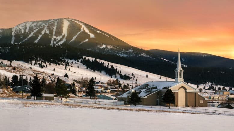 The Town in Every State That Belongs in a Hallmark Winter Movie 26
