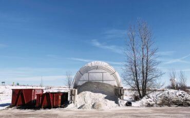 Only People Who Grew Up in the Midwest Will Understand These 15 Winter Struggles 2