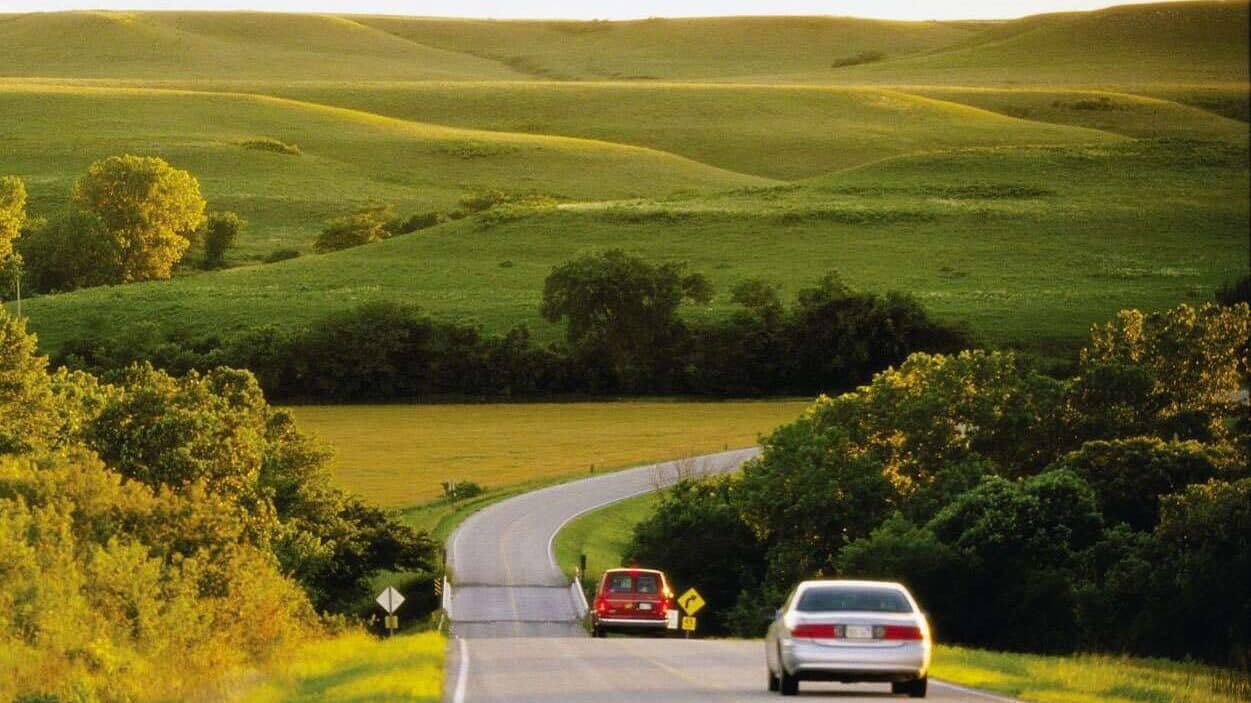 The Best Thunderstorm Watching Spot in Every U.S. State 16