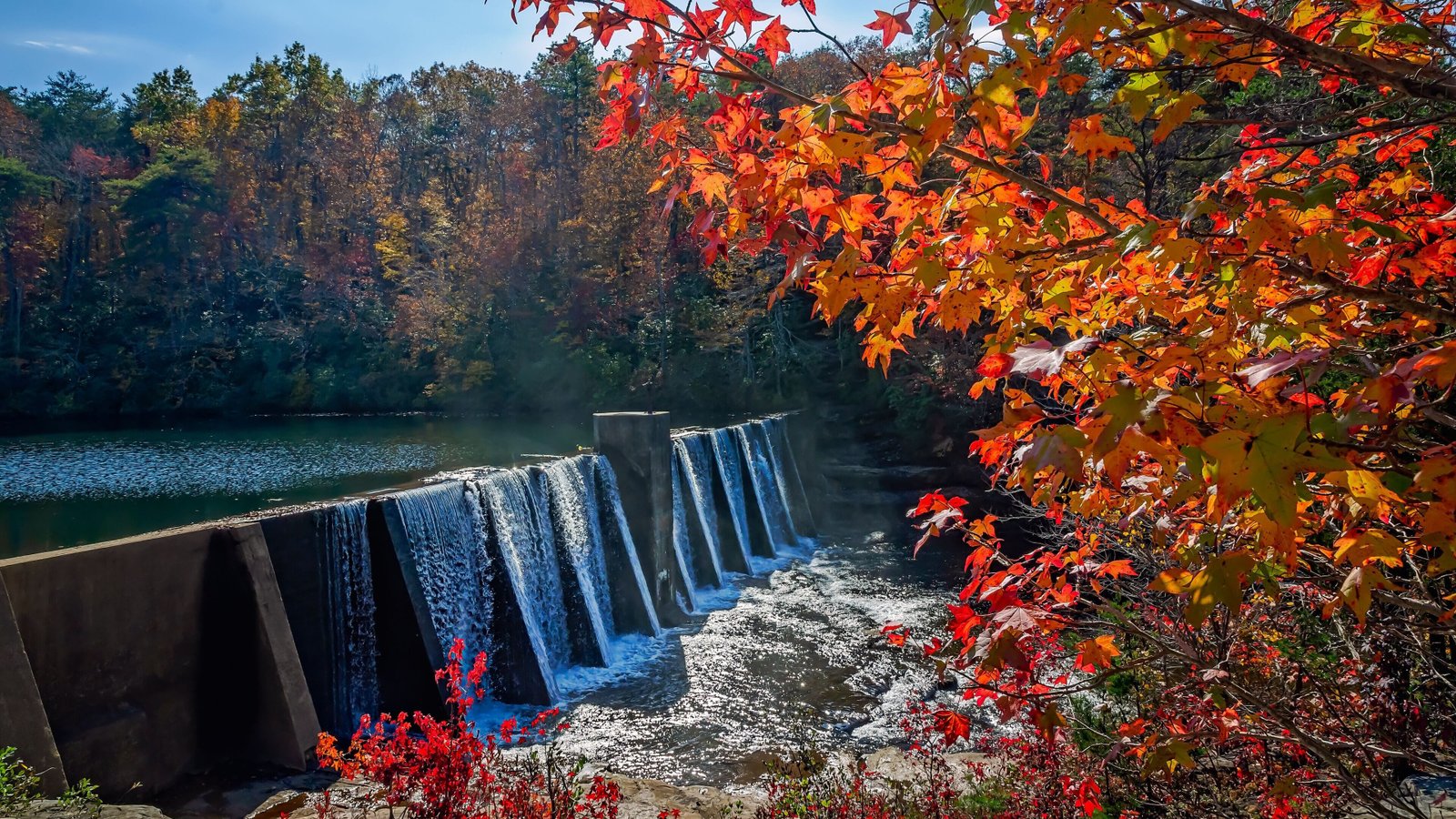 The Town in Every State Where Fall Colors Are Worth the Drive 1