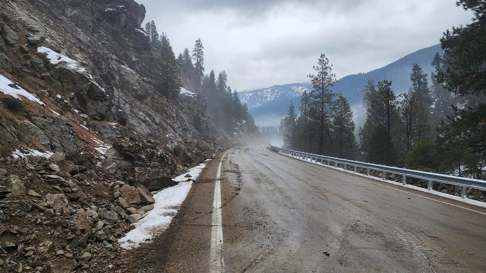 The Most Scenic Drive in Every US State 12