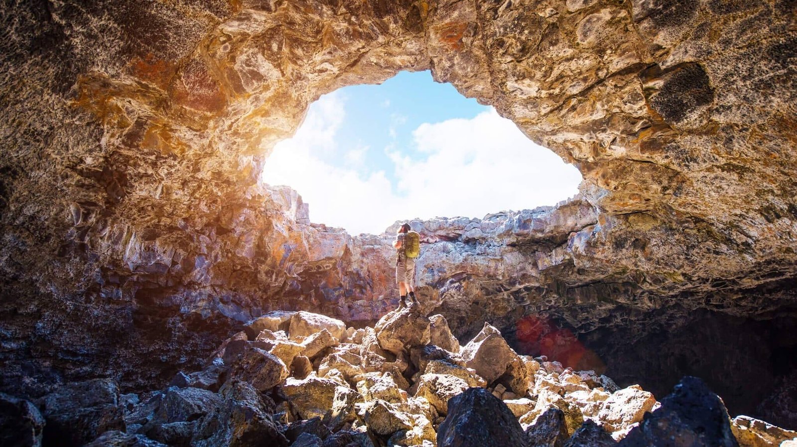 The Best Thunderstorm Watching Spot in Every U.S. State 12