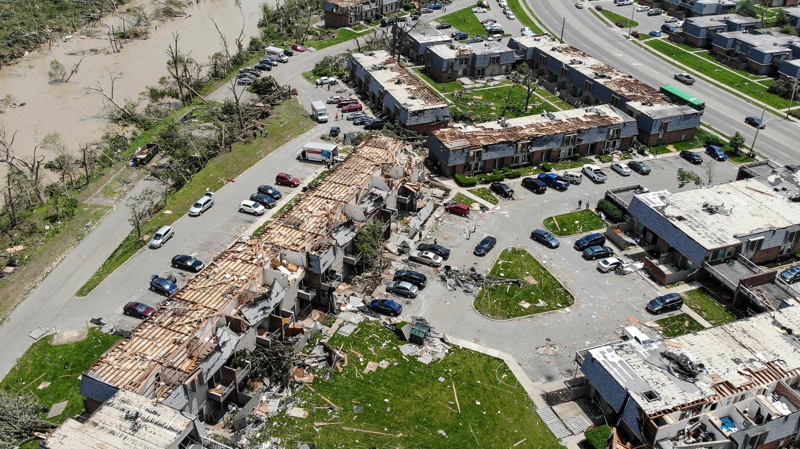 15 U.S. Towns Where You Should Never Buy a House If You Fear Storms 14