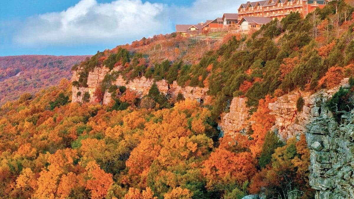 The Best Thunderstorm Watching Spot in Every U.S. State 4