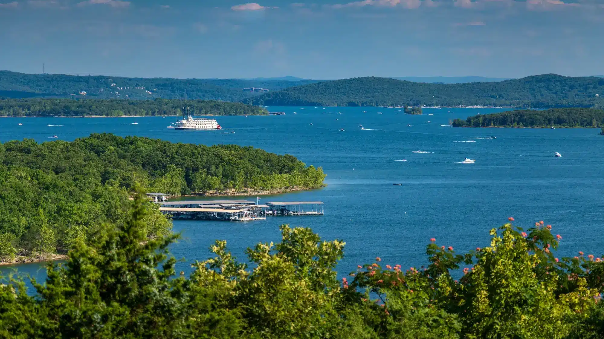 The Best Thunderstorm Watching Spot in Every U.S. State 25
