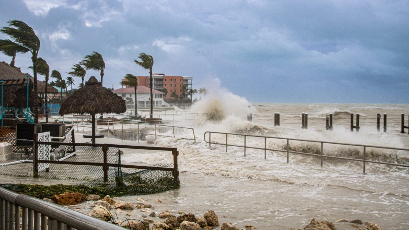 15 U.S. Towns Where You Should Never Buy a House If You Fear Storms 5