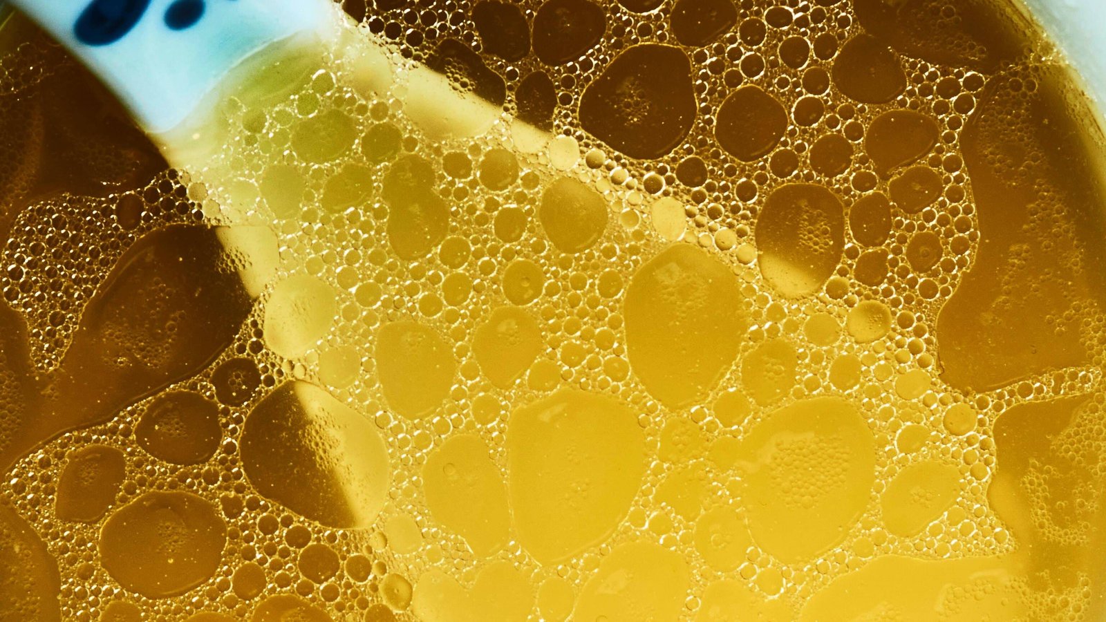 18 Foods and Drinks That Help Your Body Handle Heat Waves 13