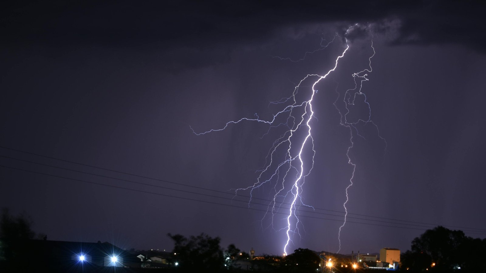 12 Weather Conditions That Make Joint Pain and Arthritis Worse 6