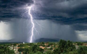 15 U.S. Towns Where You Should Never Buy a House If You Fear Storms 4