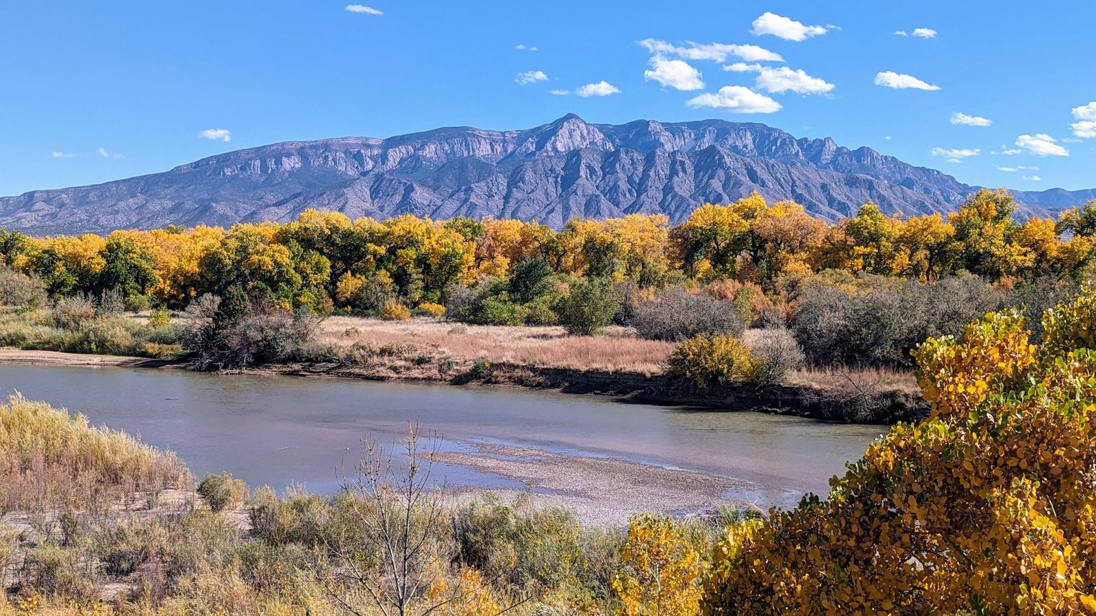 The Best Thunderstorm Watching Spot in Every U.S. State 31