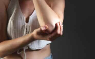 15 Ways Your Body Tells You a Storm Is Coming 3