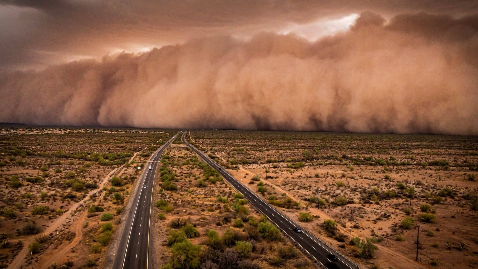 What Is a Derecho, Haboob, and Bomb Cyclone? Strange Weather Terms Explained 2